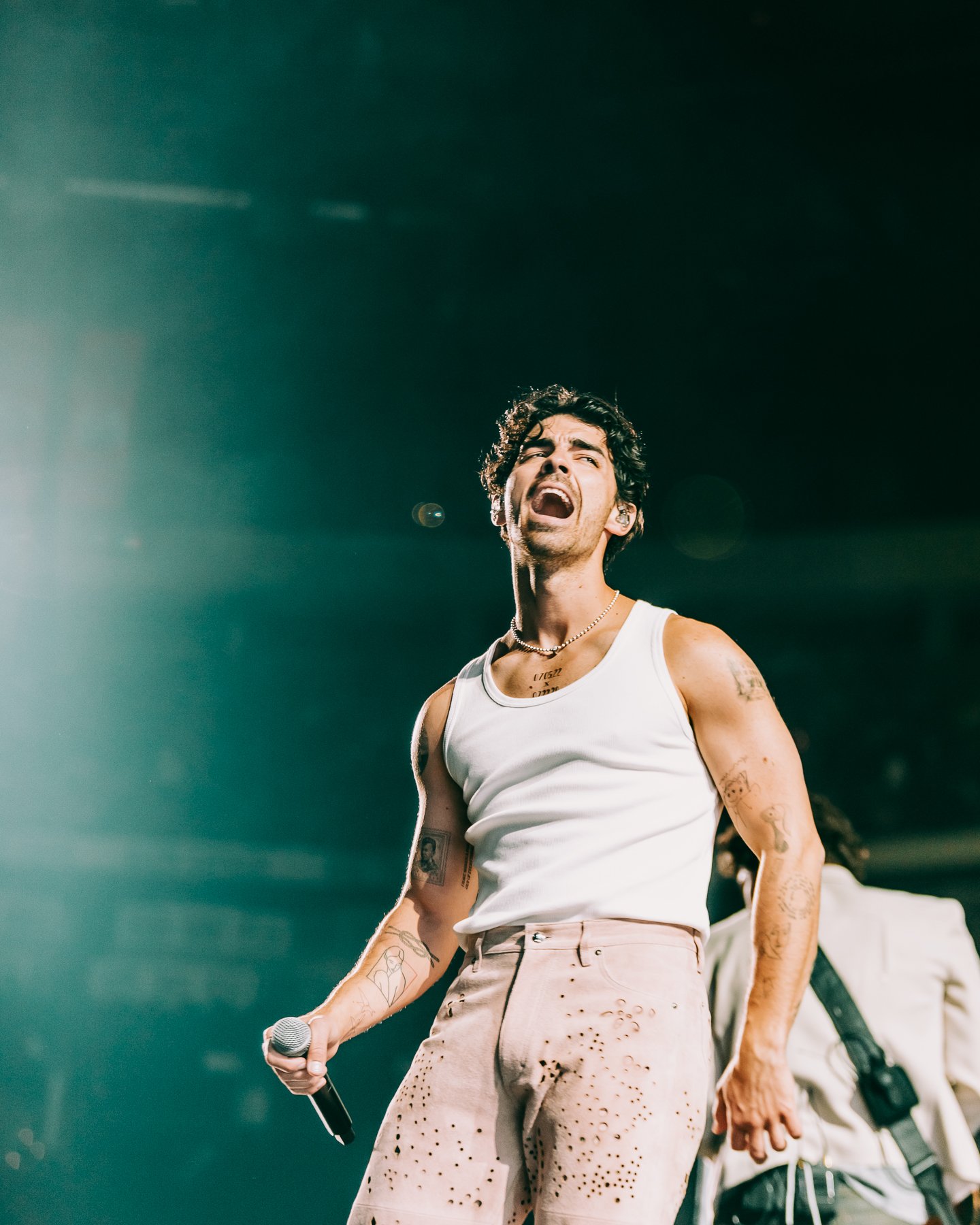 20231114_Edmonton_Jonas_Gellman_Web_2