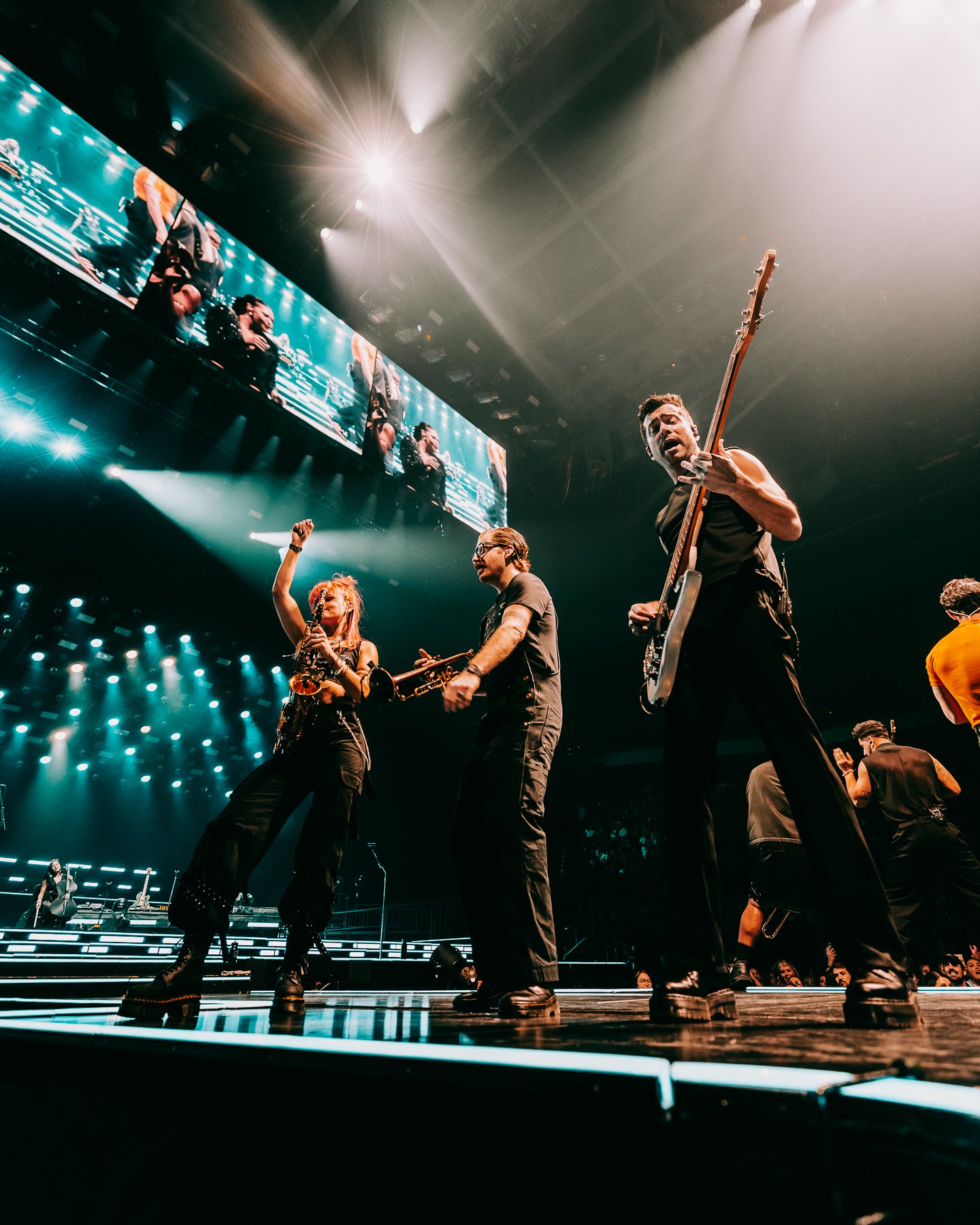 20231120_Milwaukee_Band-Crew_Gellman_Jonas_26