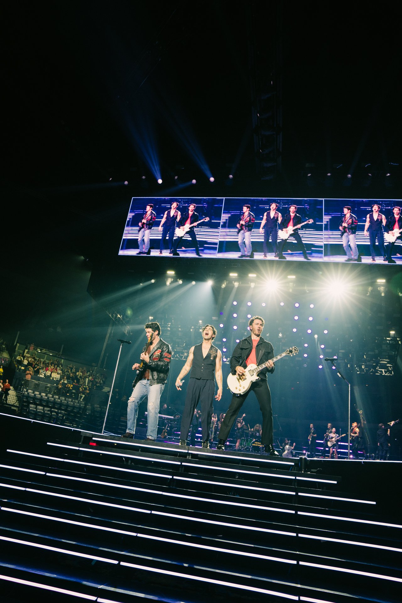 JB_10.9.23_show_21