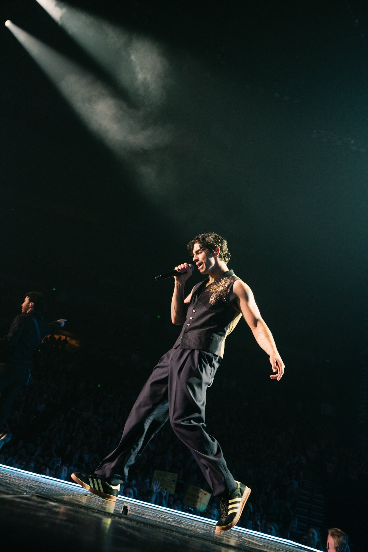JB_10.9.23_show_3