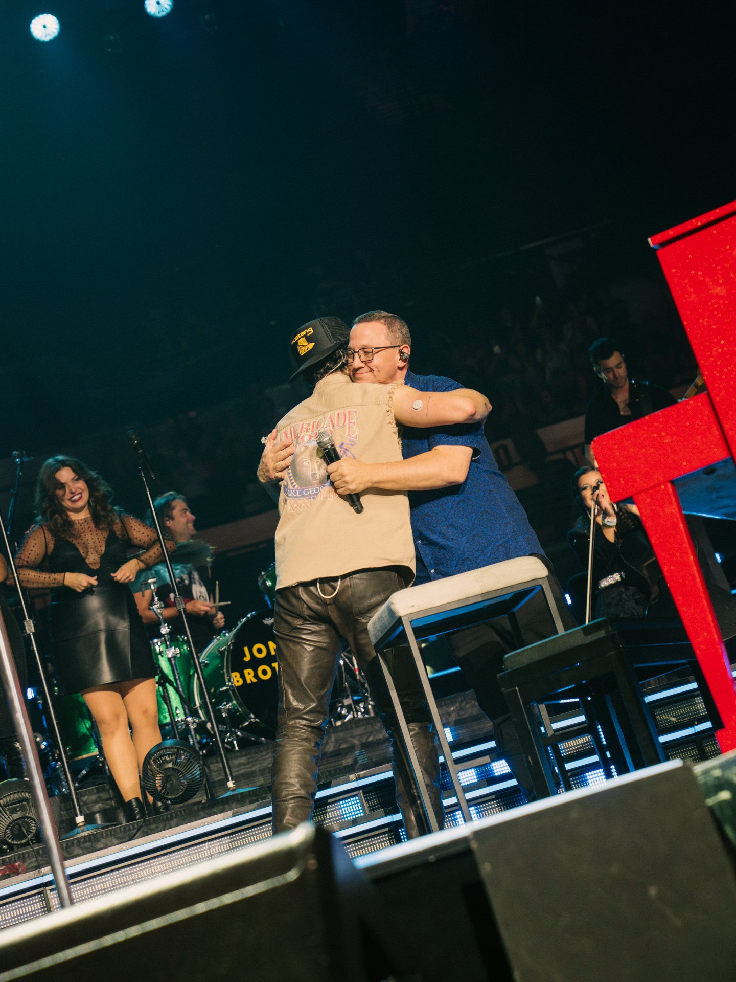 JB_10.9.23_show_35