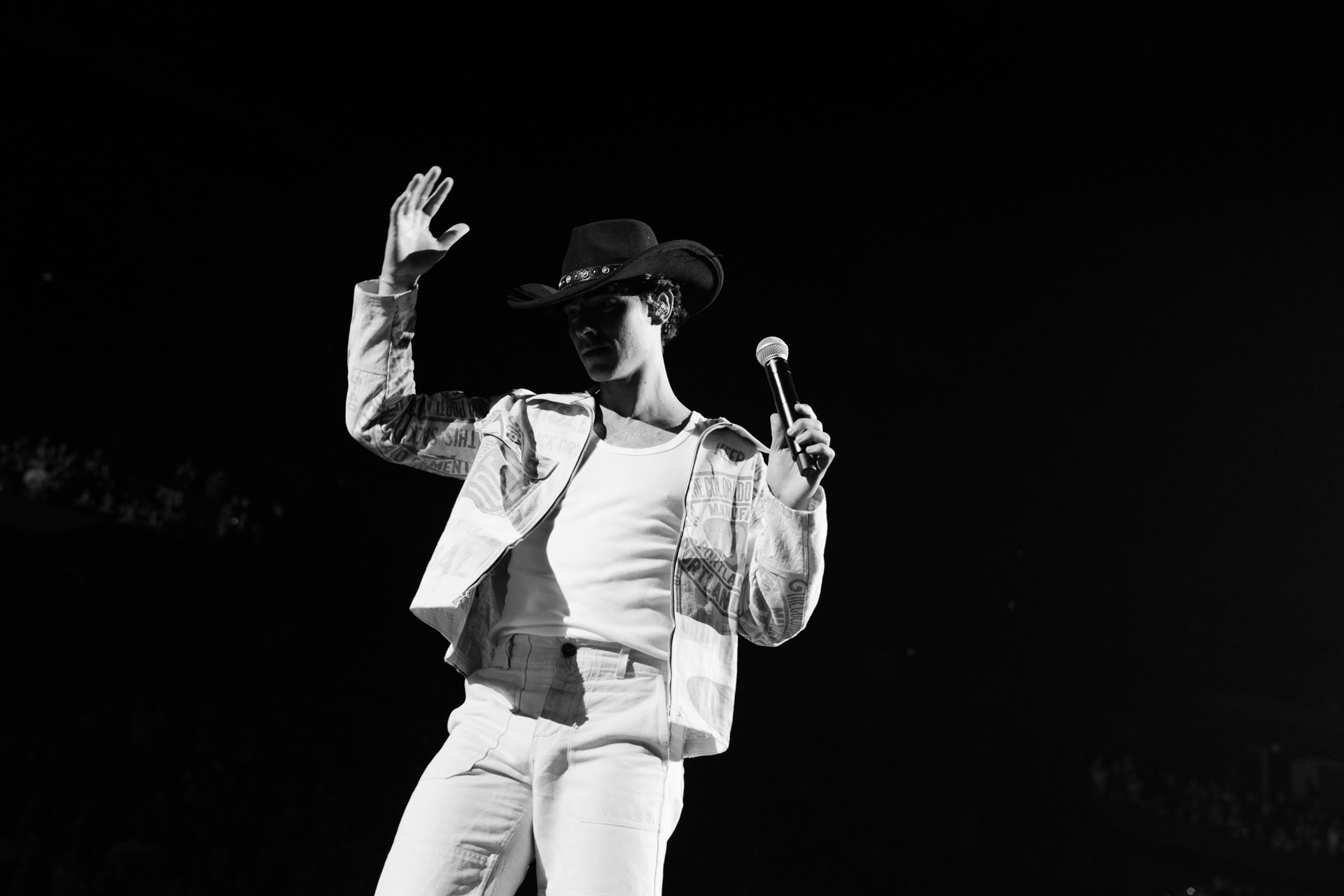JB_10.9.23_show_45