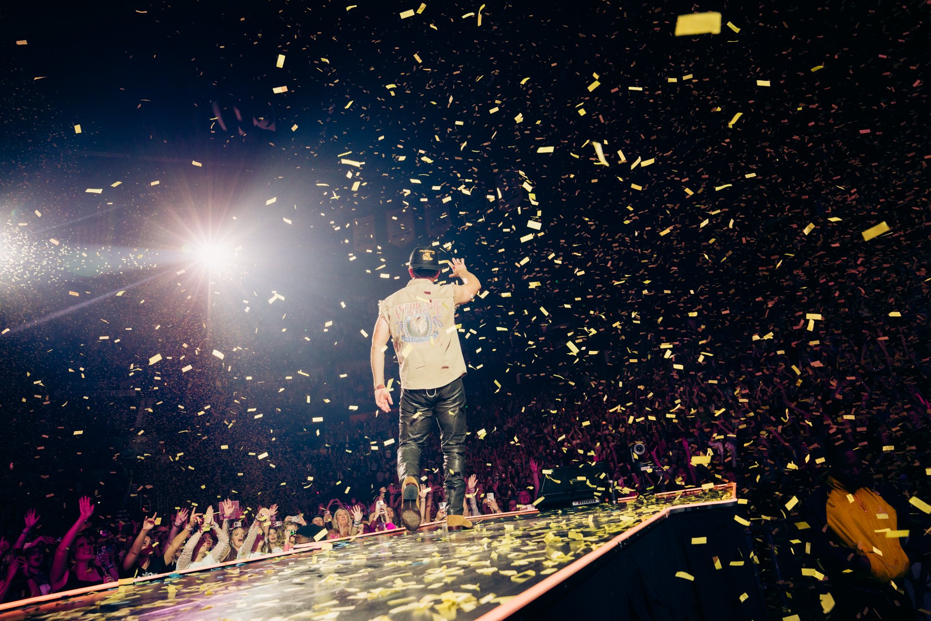 JB_10.9.23_show_52