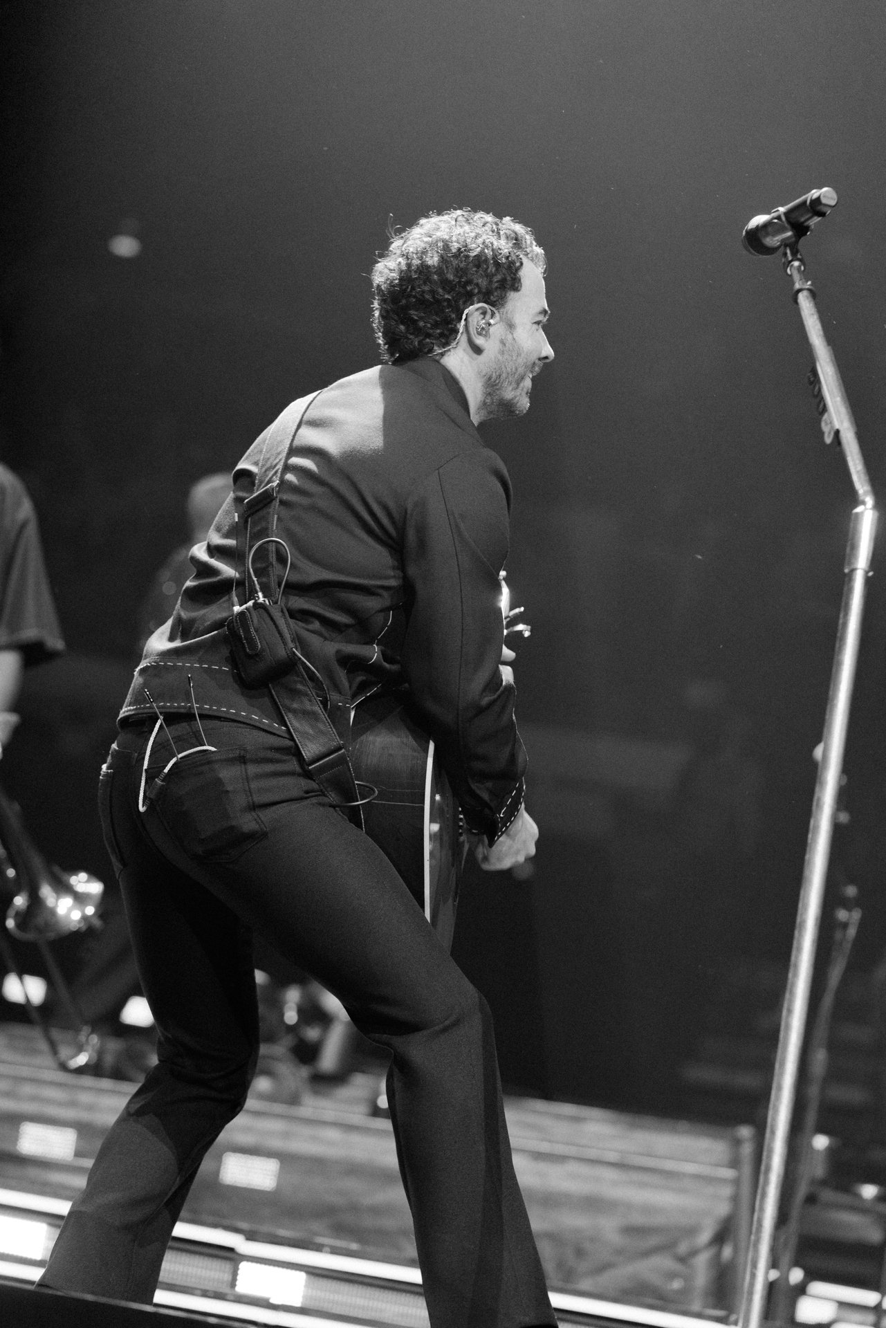 JB_10.9.23_show_63