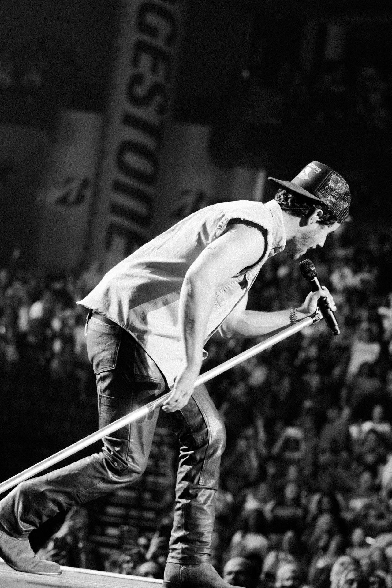 JB_10.9.23_show_74