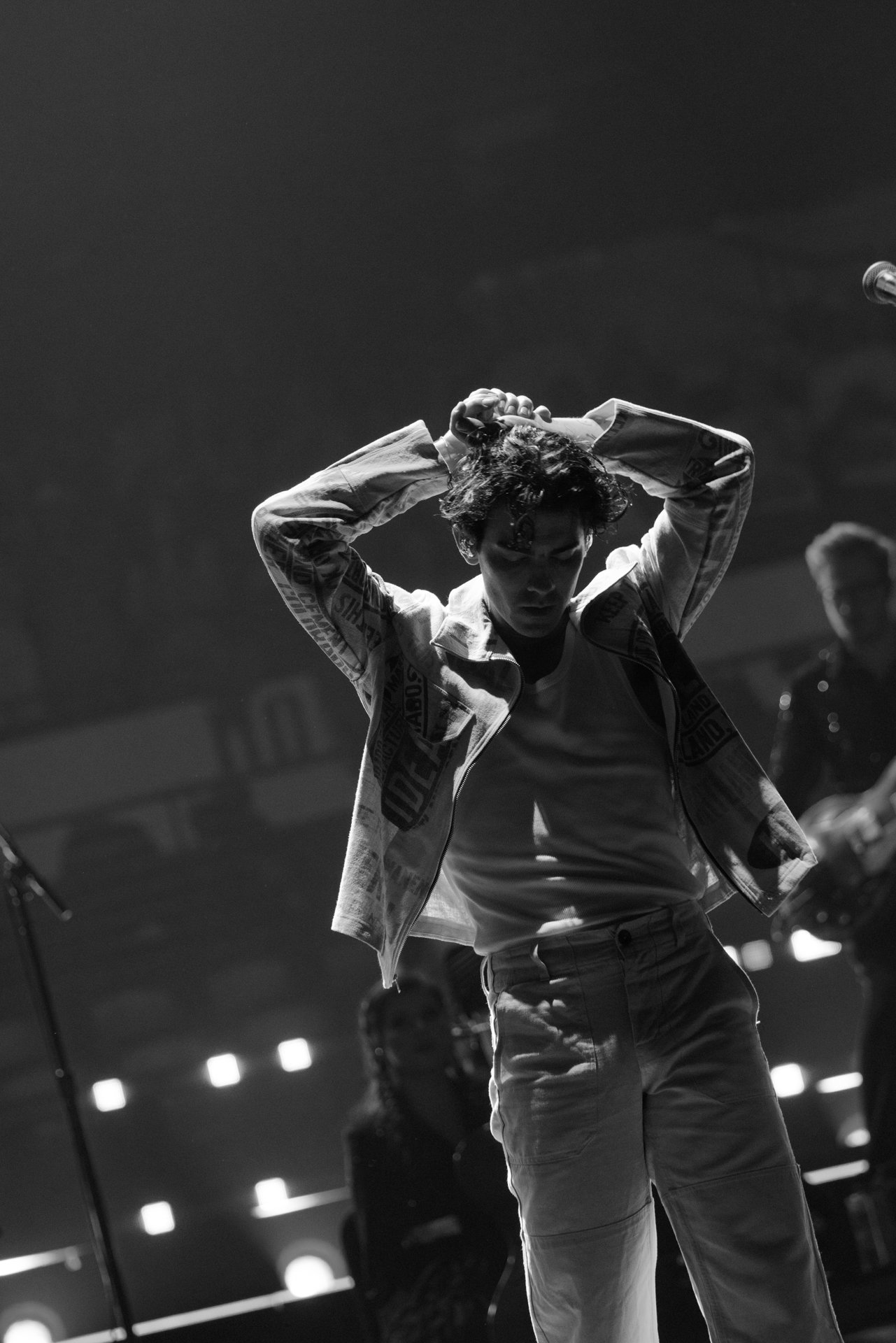 JB_10.9.23_show_77