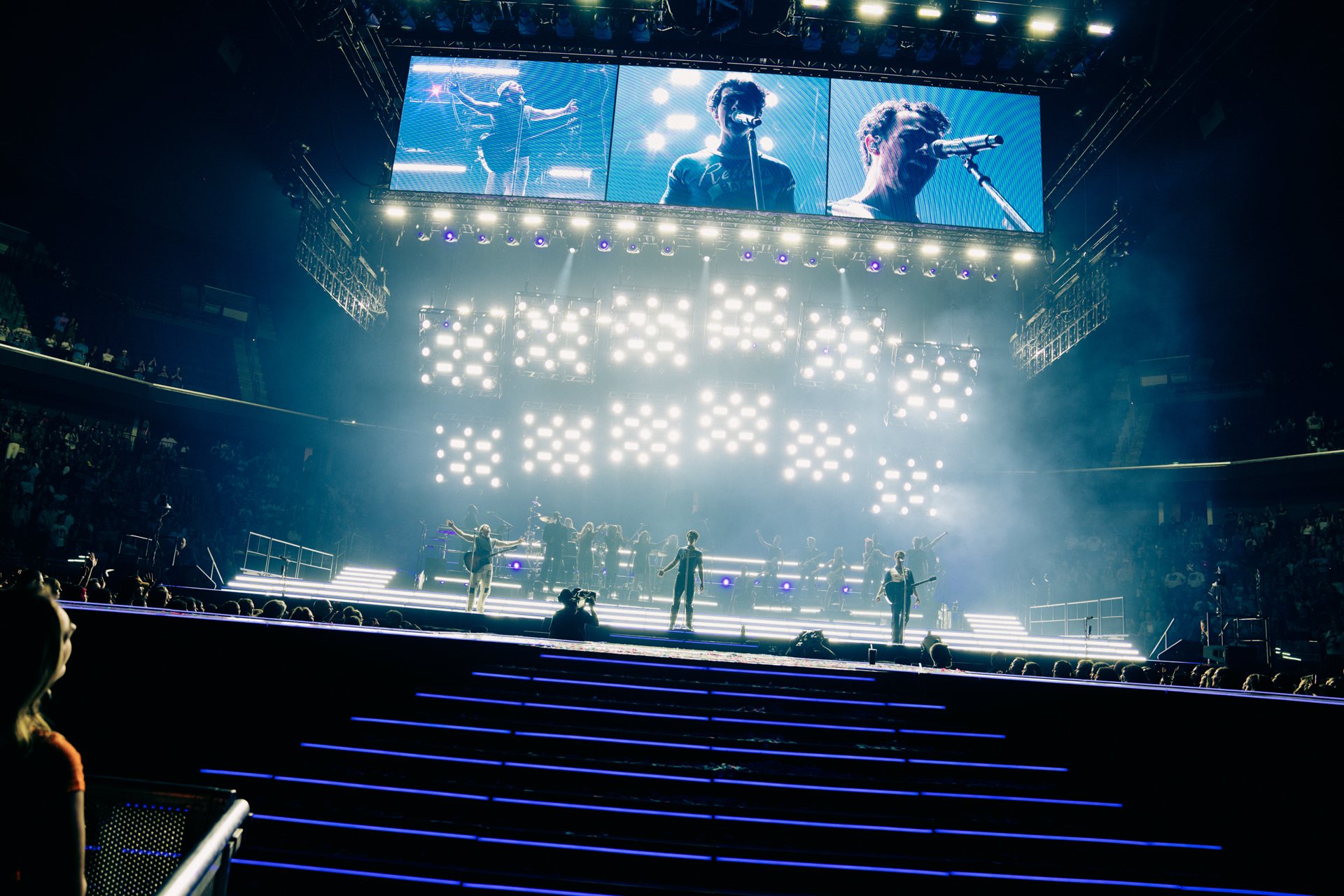 JB_100323-120