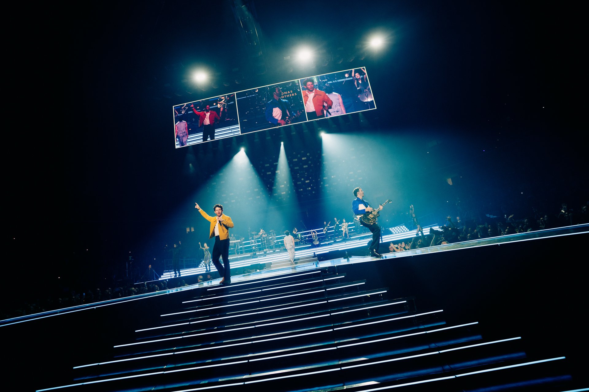 JB_100323-14