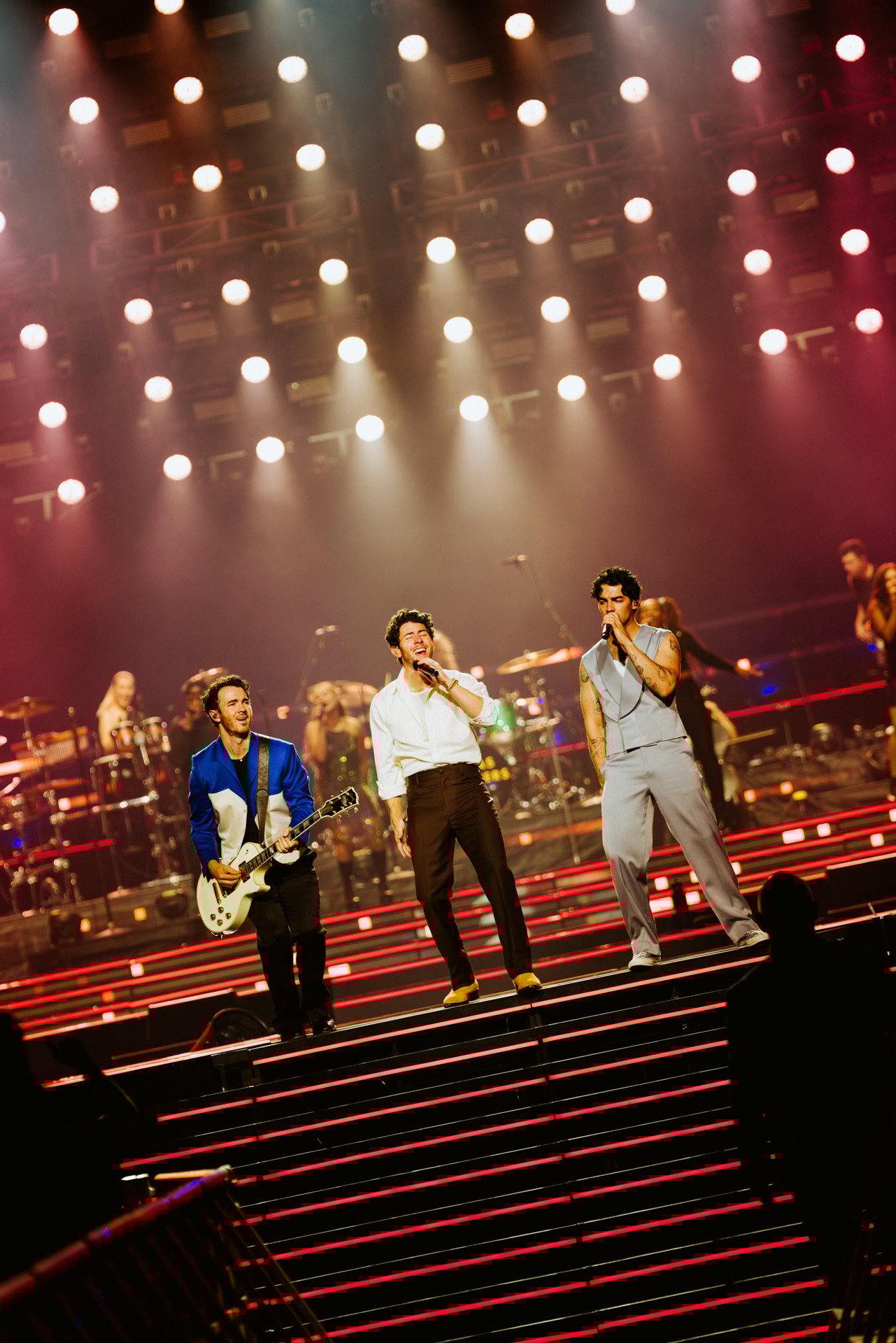 JB_100323-272