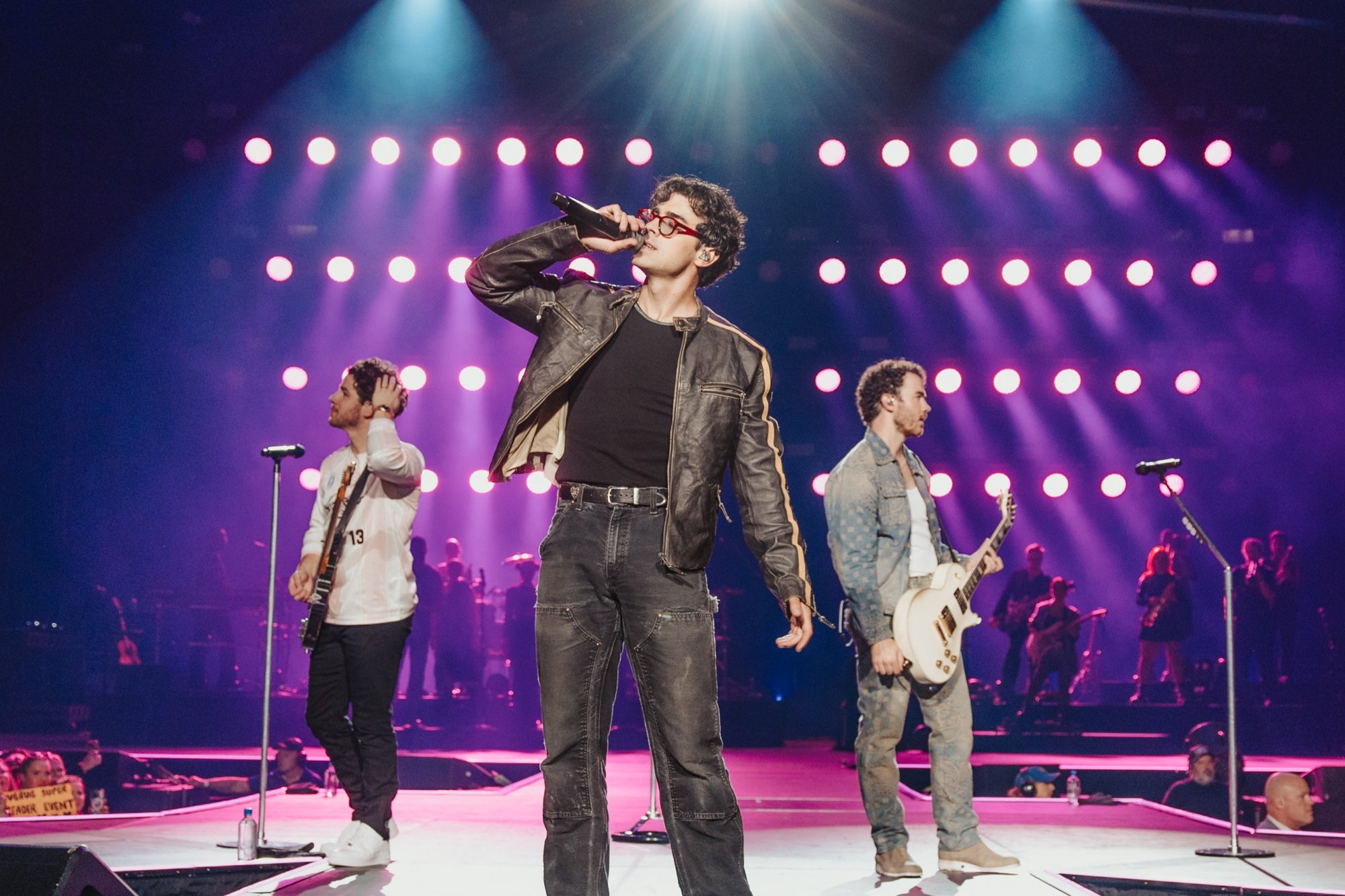 JonasBrothers_RodLaverNight1_HichamWahid-117