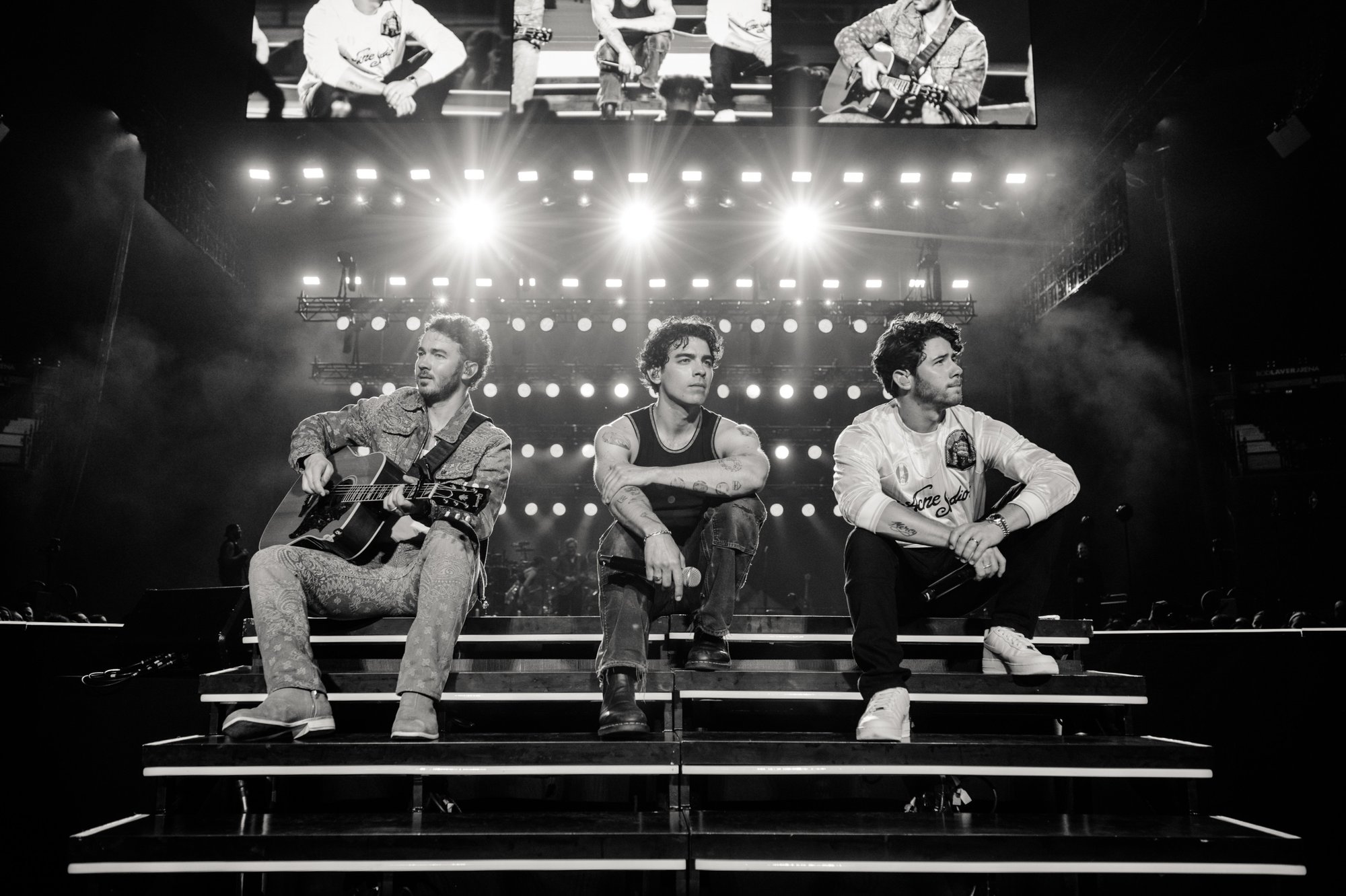 JonasBrothers_RodLaverNight1_HichamWahid-328