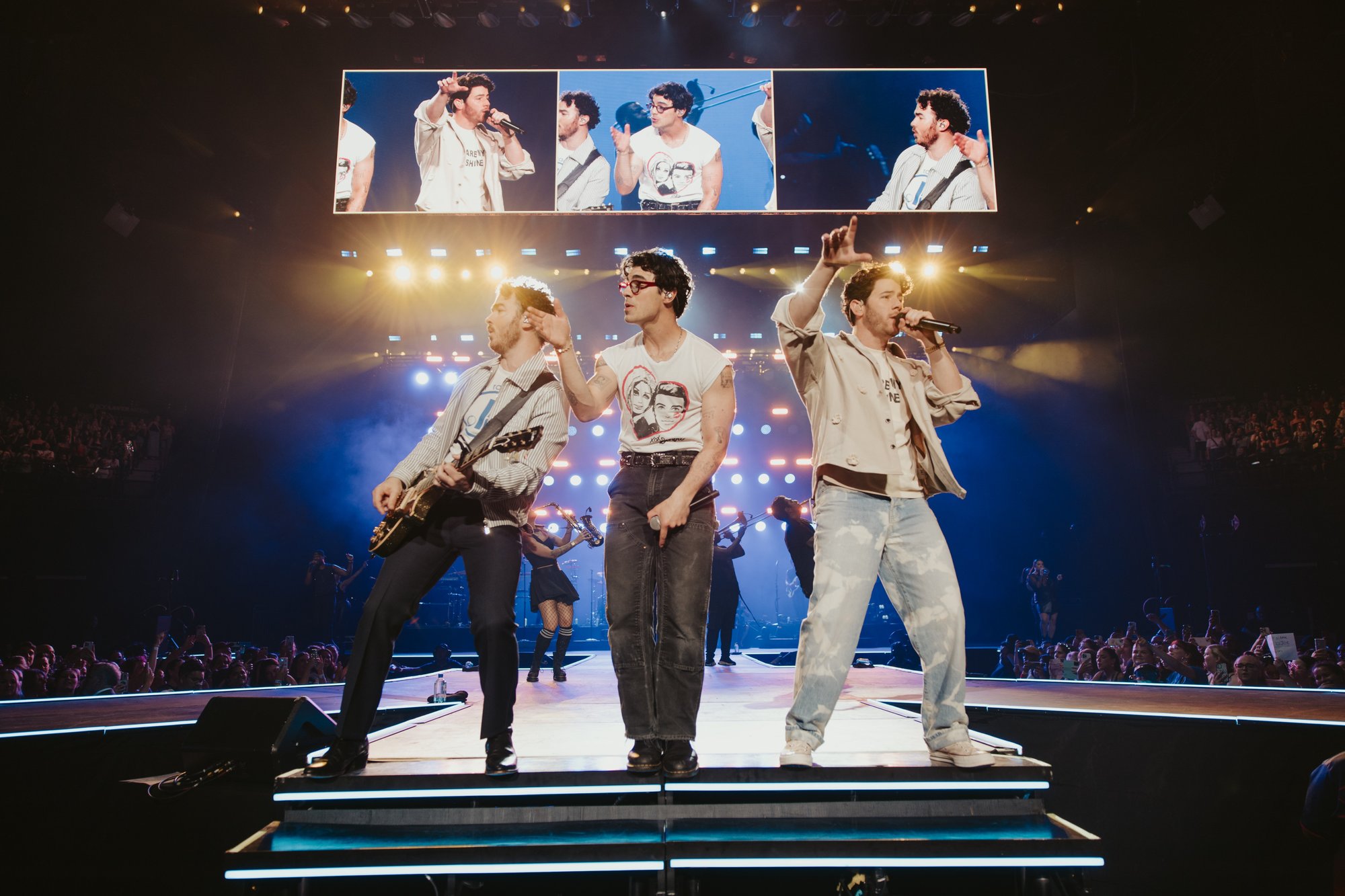 JonasBrothers_RodLaverNight2_HichamWahid-162