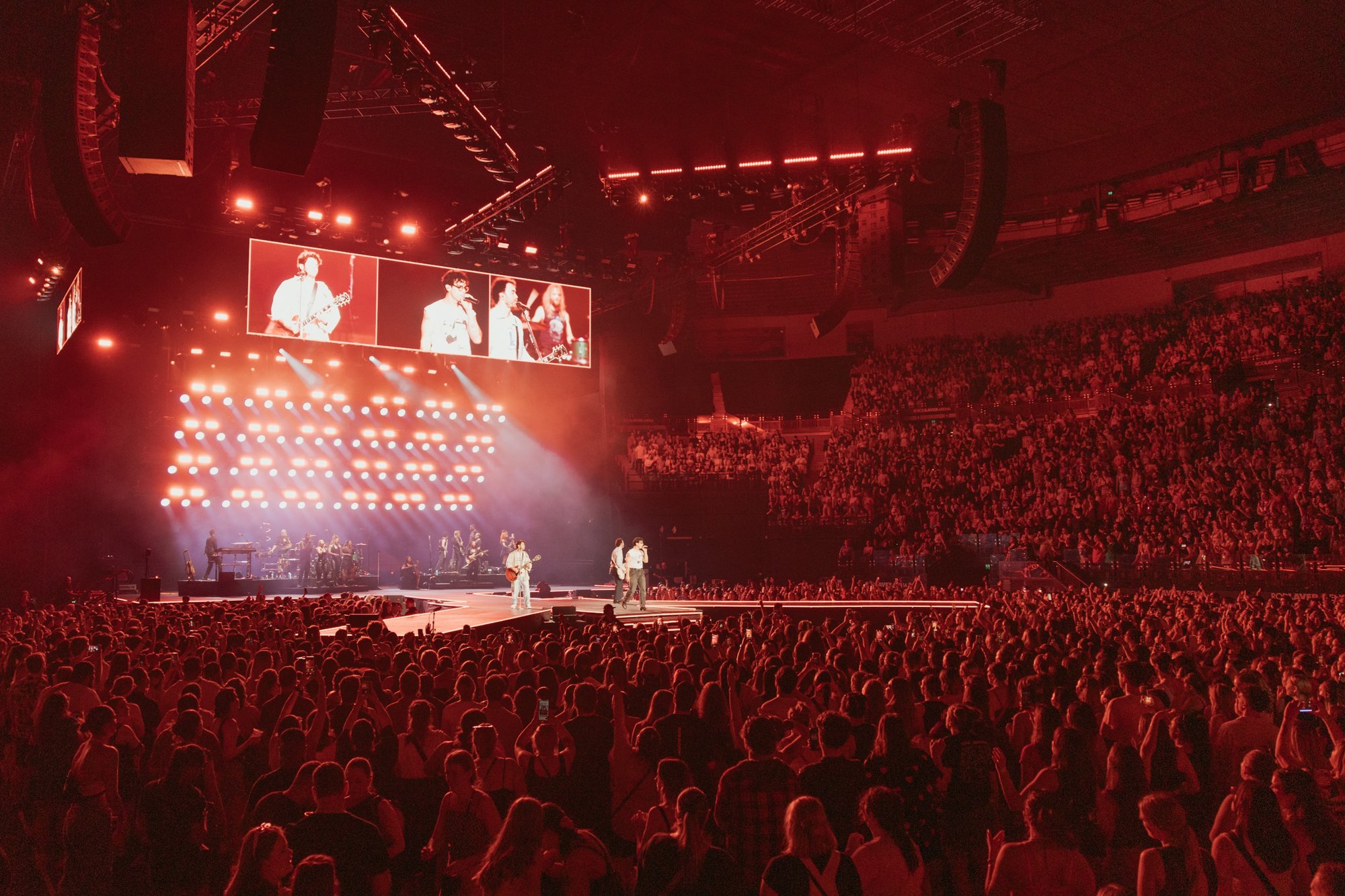 JonasBrothers_RodLaverNight2_HichamWahid-524