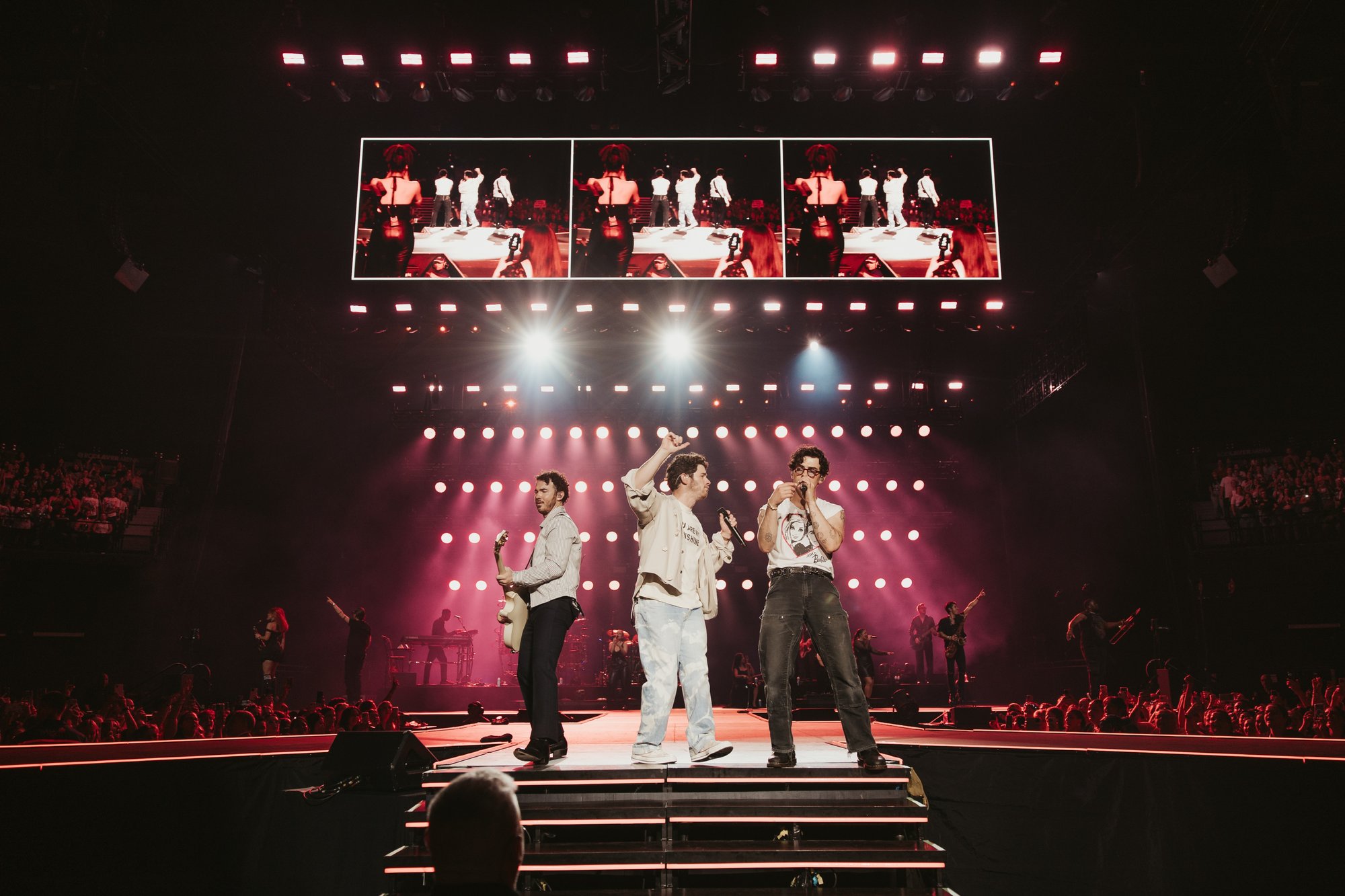 JonasBrothers_RodLaverNight2_HichamWahid-631