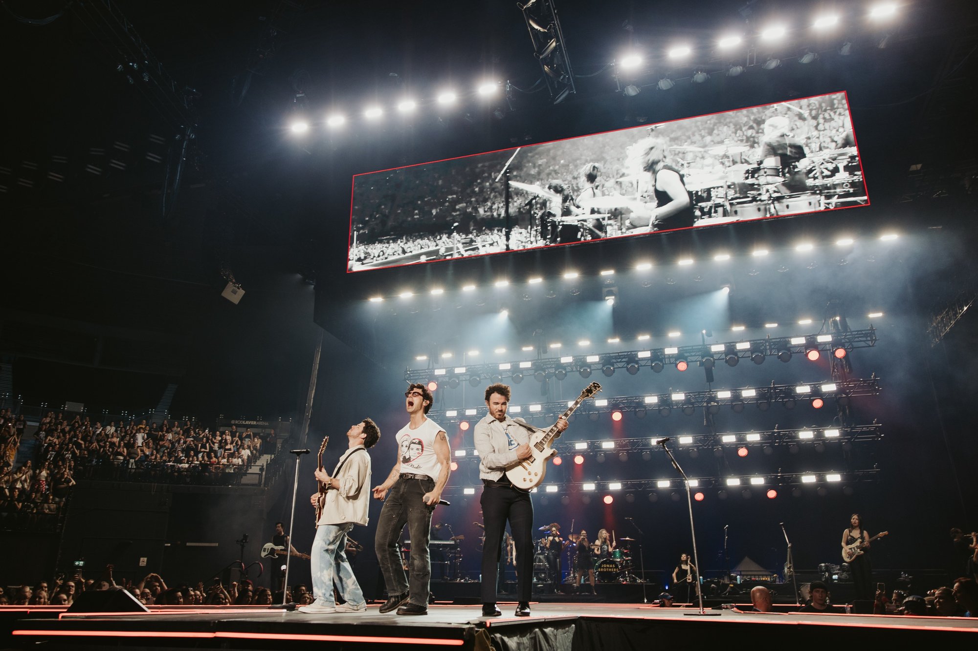 JonasBrothers_RodLaverNight2_HichamWahid-724
