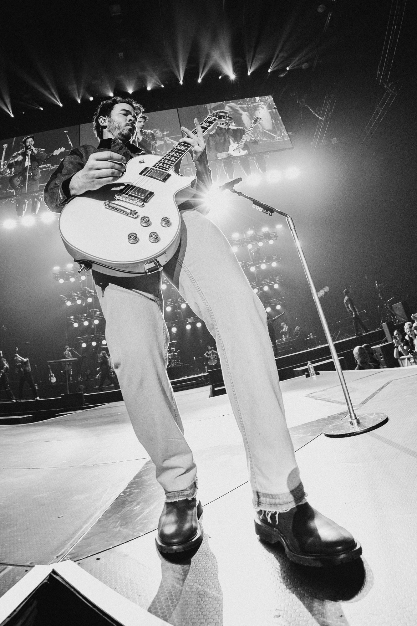 JonasBrothers_SparkArena_Auckland-20240227-22_1