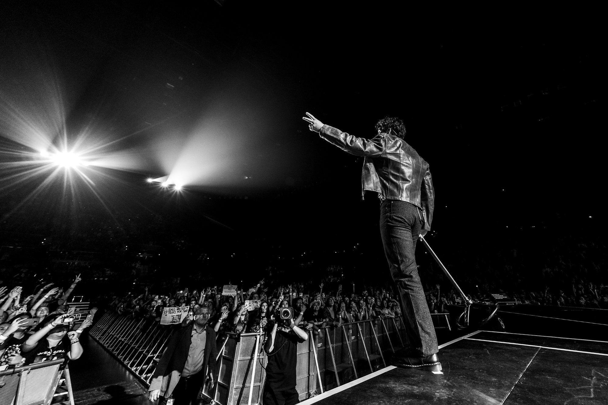 JonasBrothers_SparkArena_Auckland-20240227-24_1