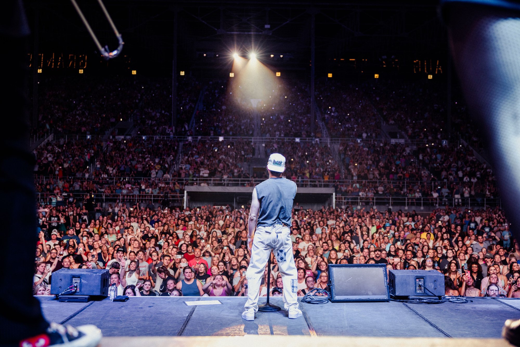 MN-STATE FAIR-JONAS-108