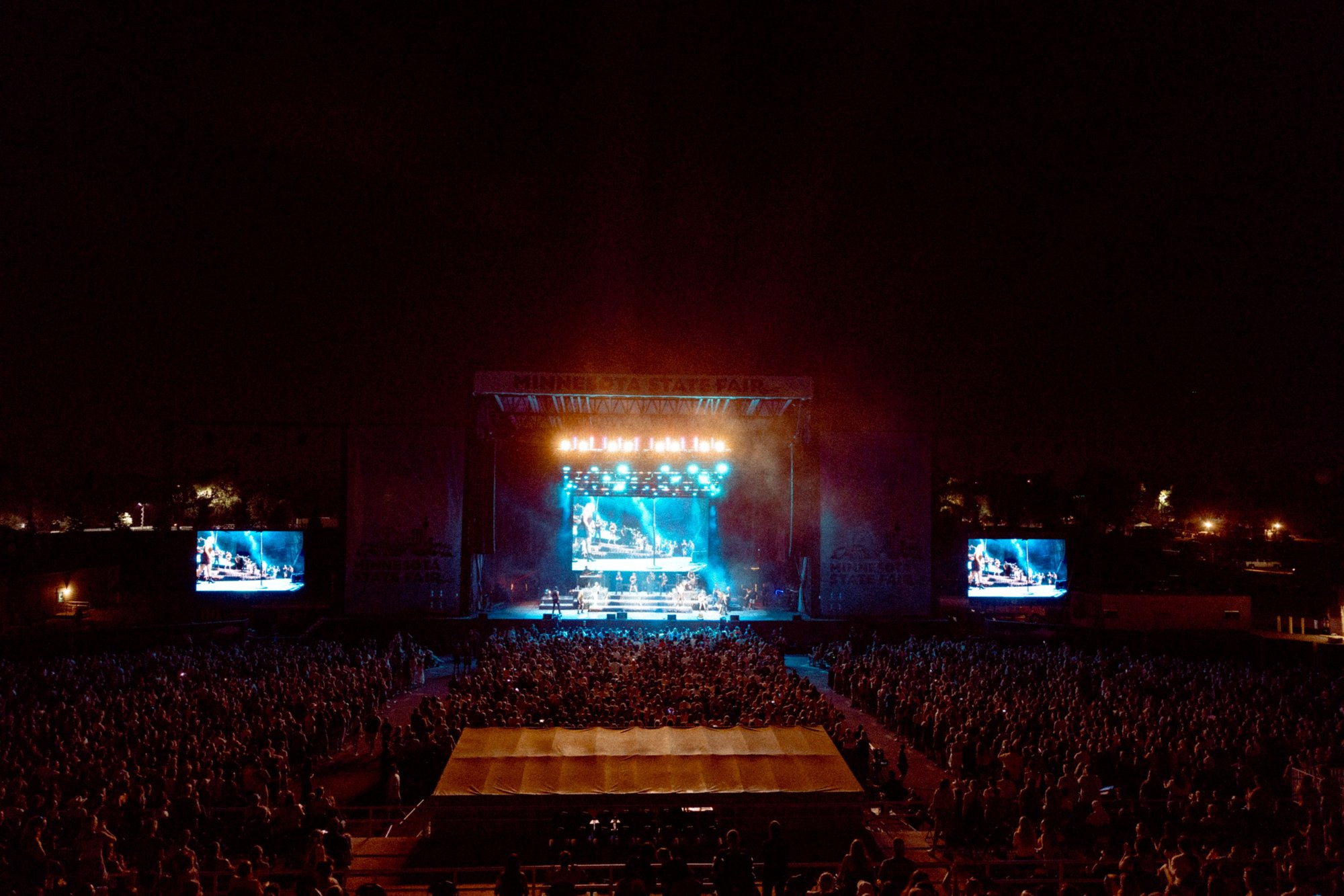 MN-STATE FAIR-JONAS-117