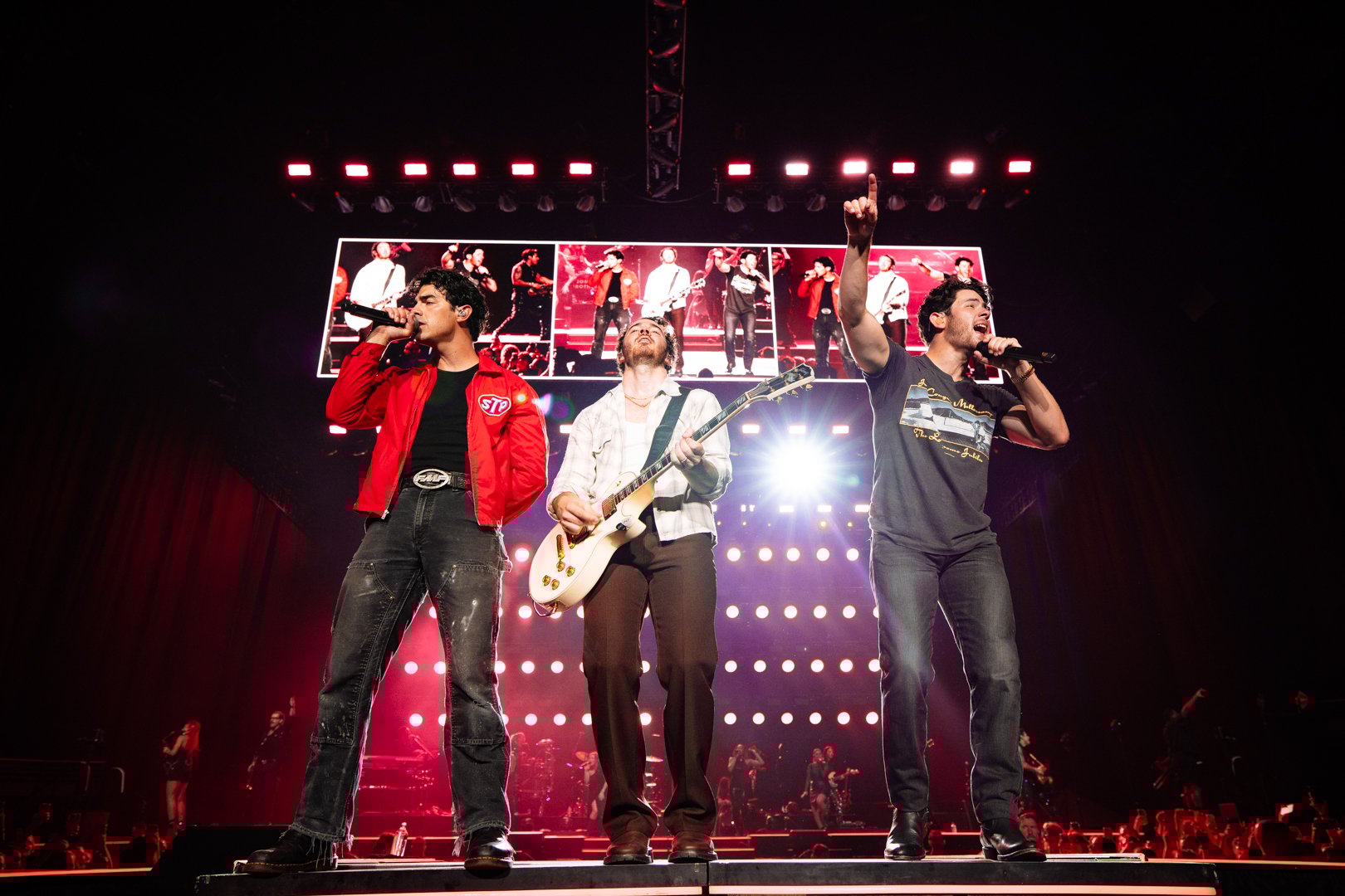 jonas brothers @ qudos bank arena, sydney - 02.03.24 - @jessgleeson-0164