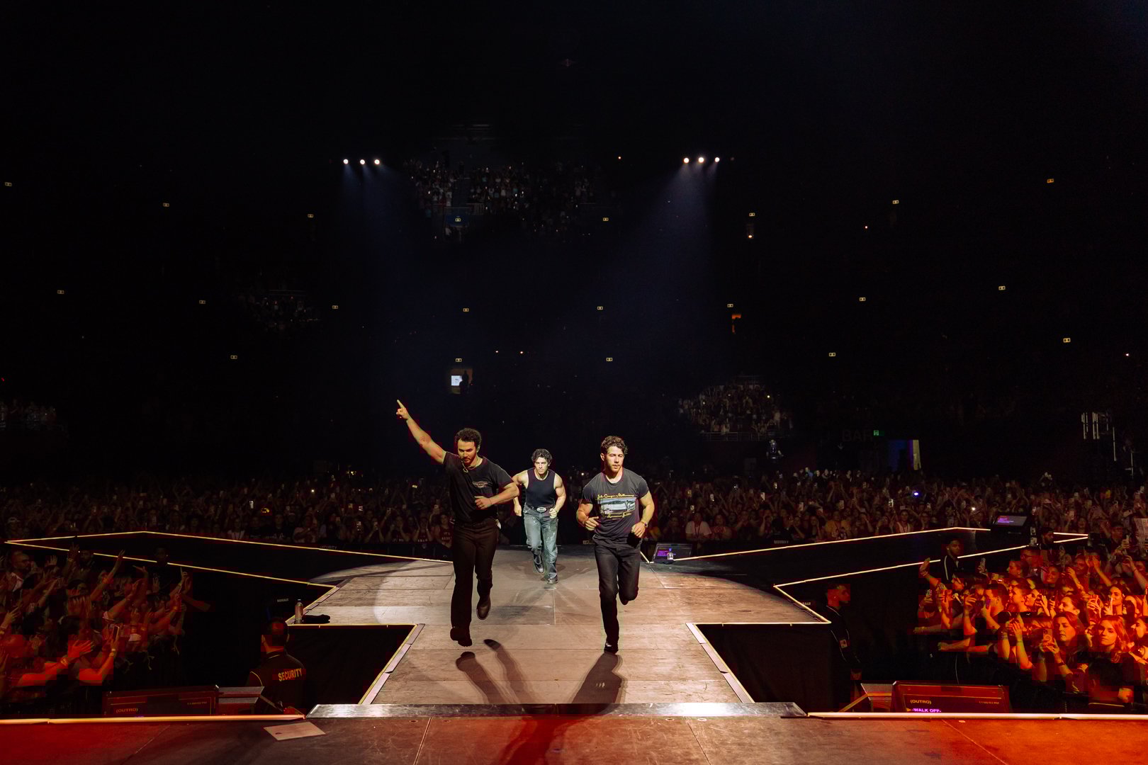jonas brothers @ qudos bank arena, sydney - 02.03.24 - @jessgleeson-5351
