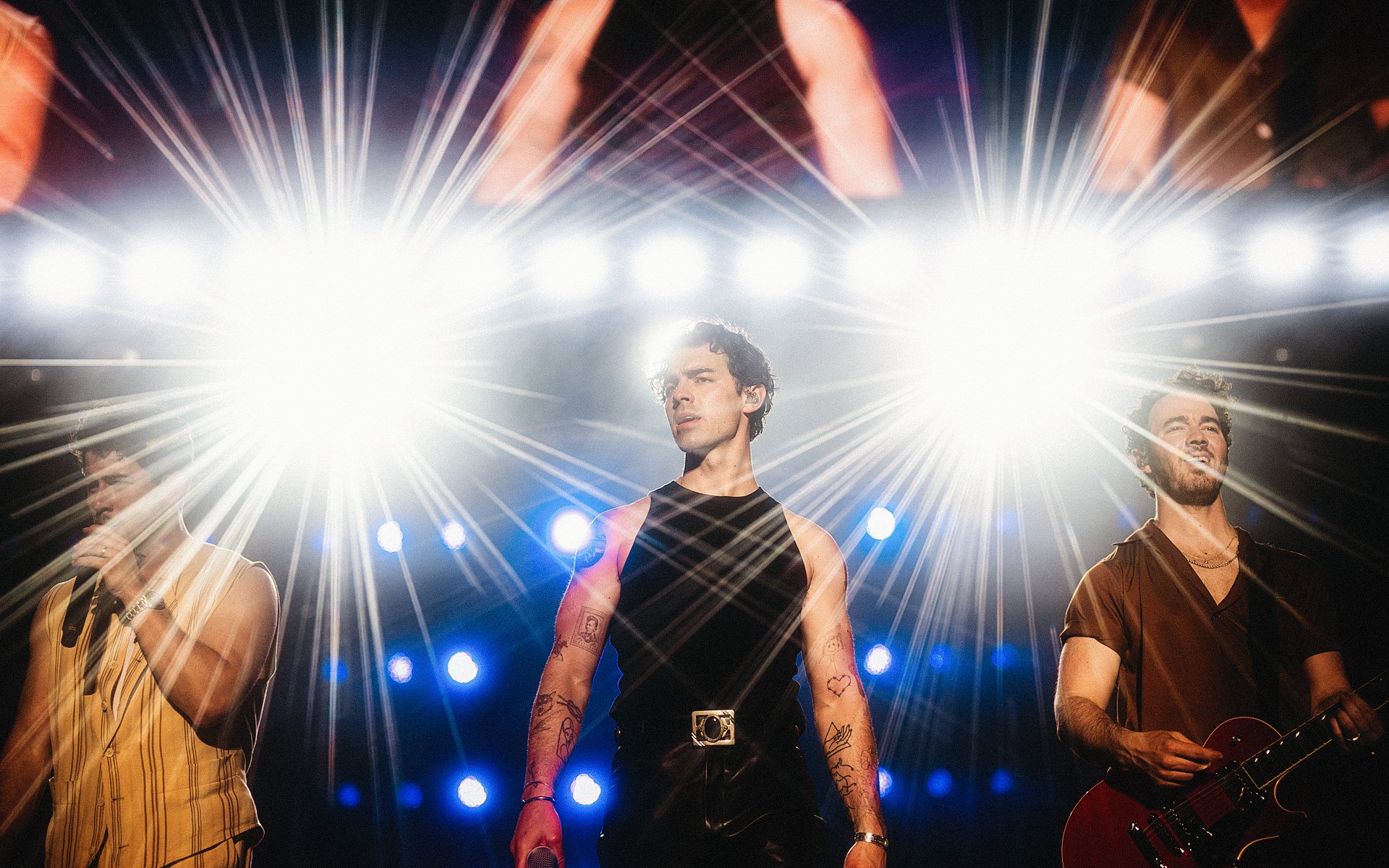 jonasbrothers_anendfor_073