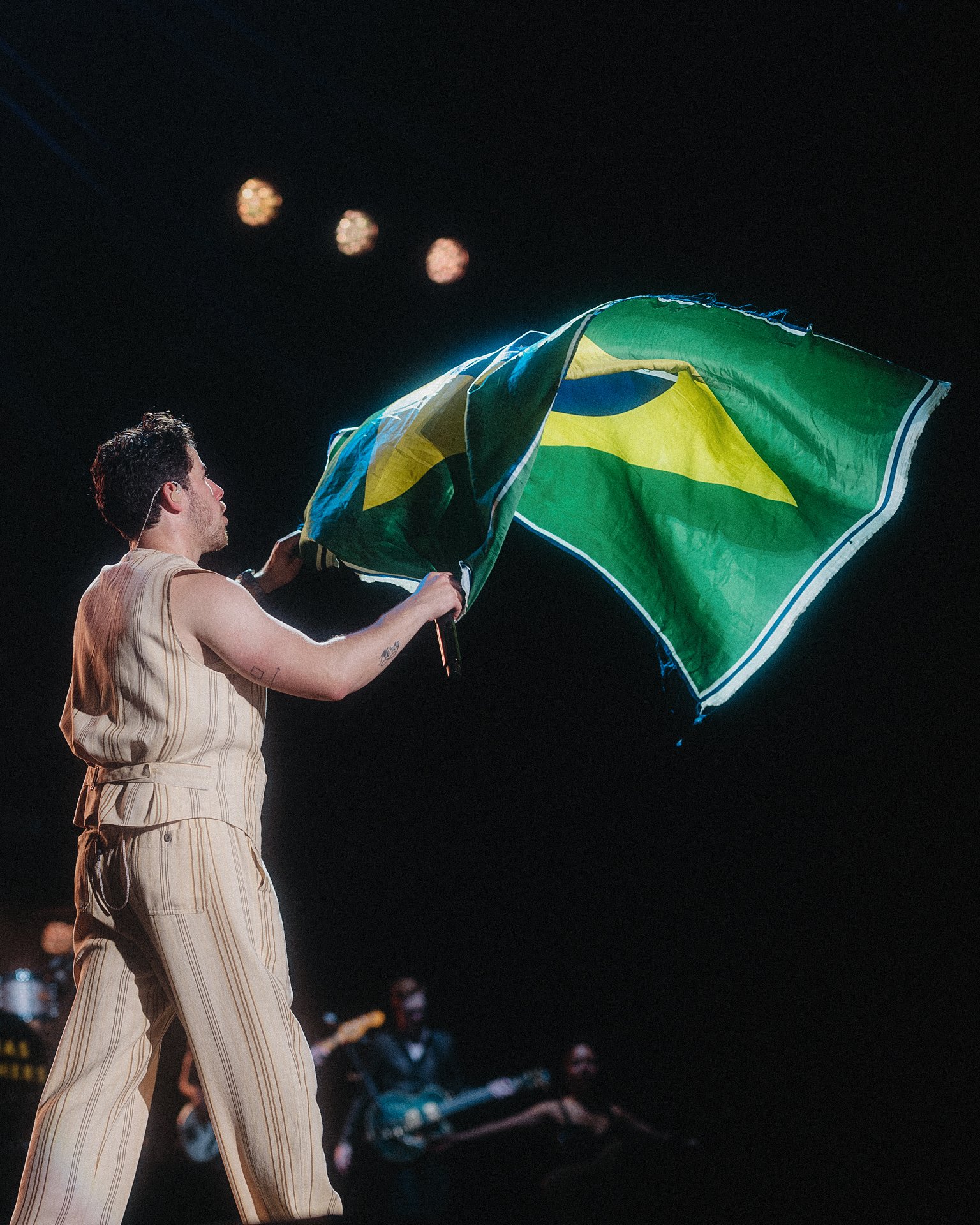 jonasbrothers_anendfor_079
