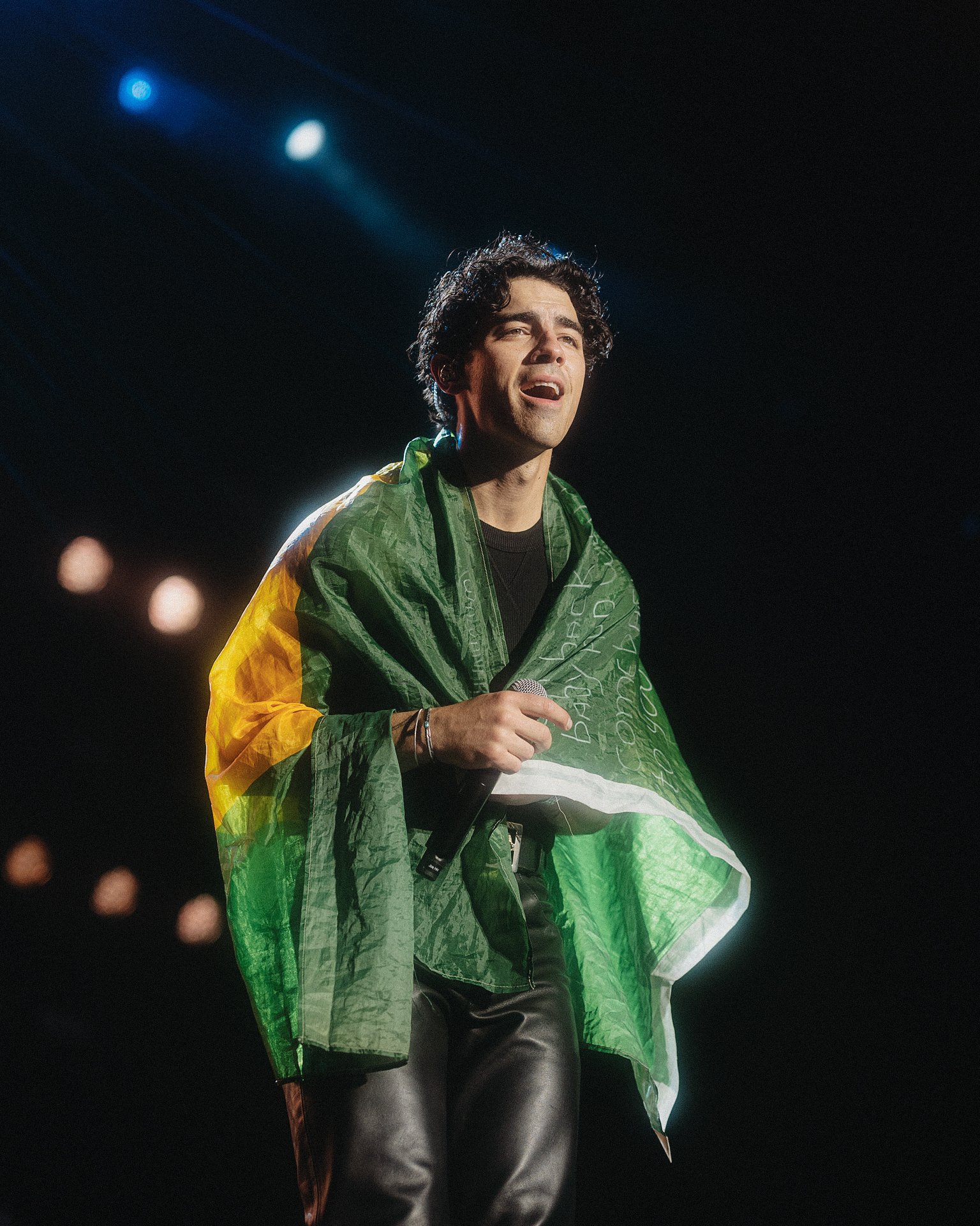 jonasbrothers_anendfor_084